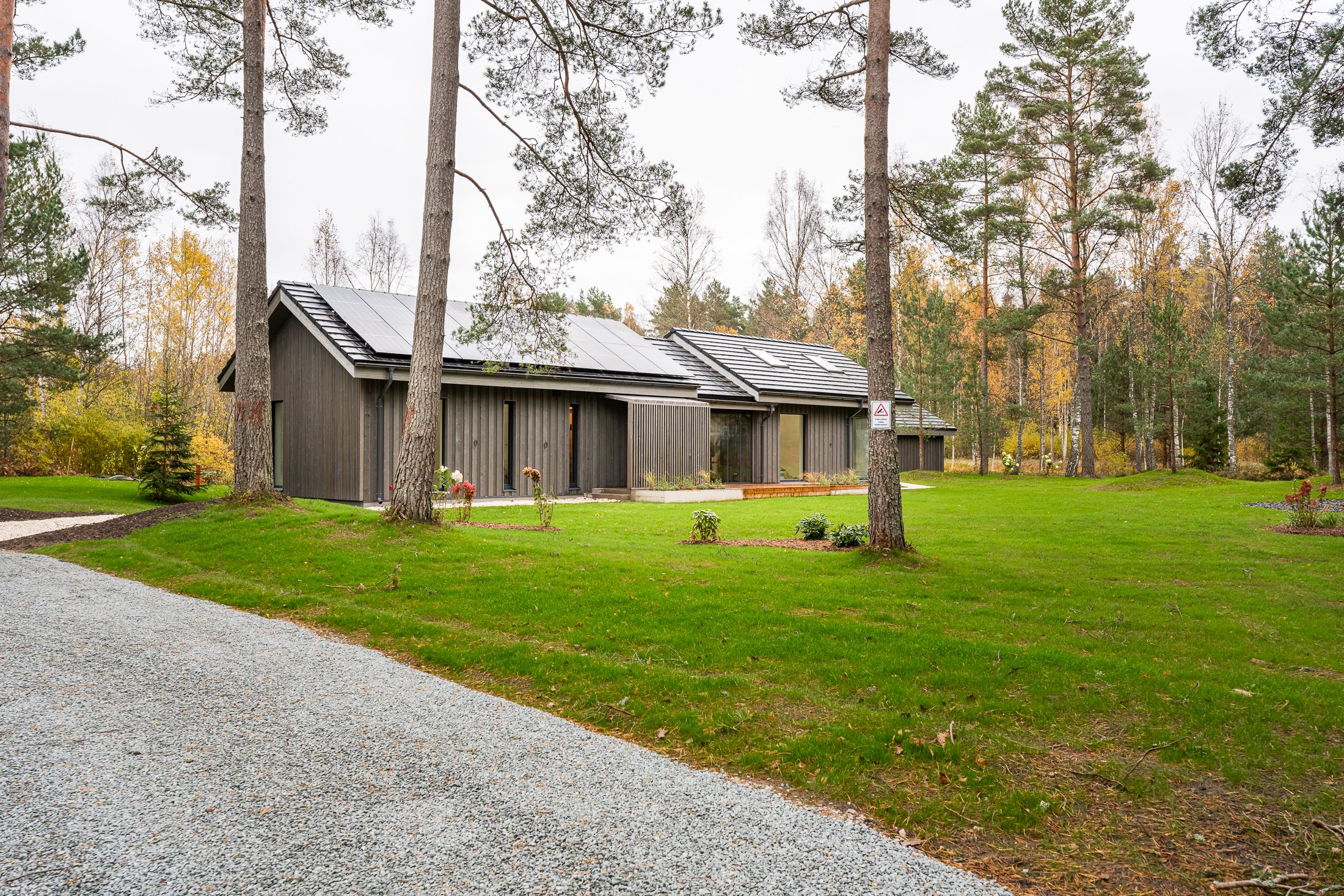 SŪNLAUKI | Jauna koncepta piejūras māja