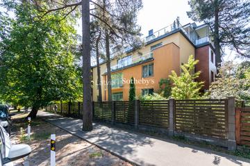 Thumbnail 18